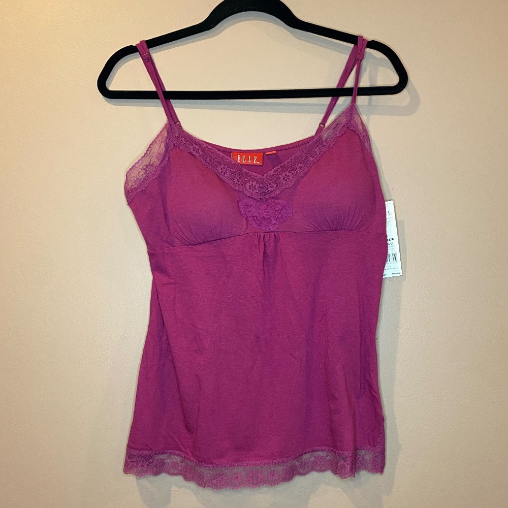 Elle tank top, size M.